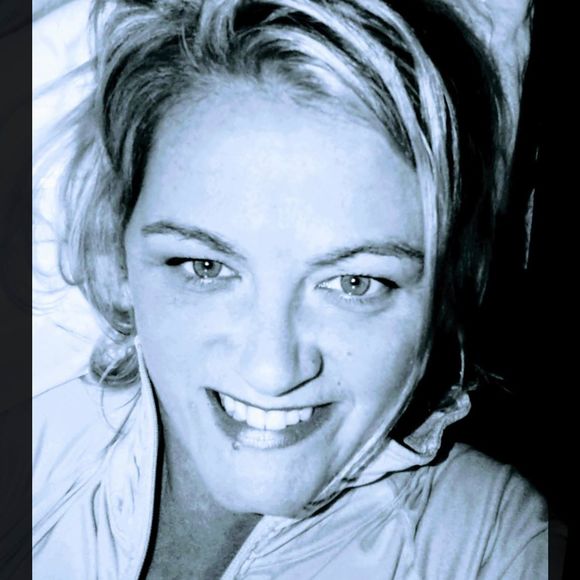 Meet your Posher, Casey - Picture 1 of 1